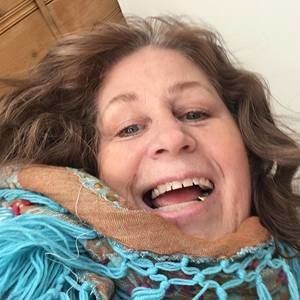 Meet your Posher, Jacqueline